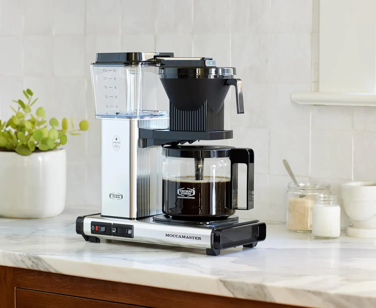 Technivorm Moccamaster 53941 KBGV Select 10-Cup Coffee Maker, Polished Silver, 40 ounce, 1.25l - Crema Peaks Coffee