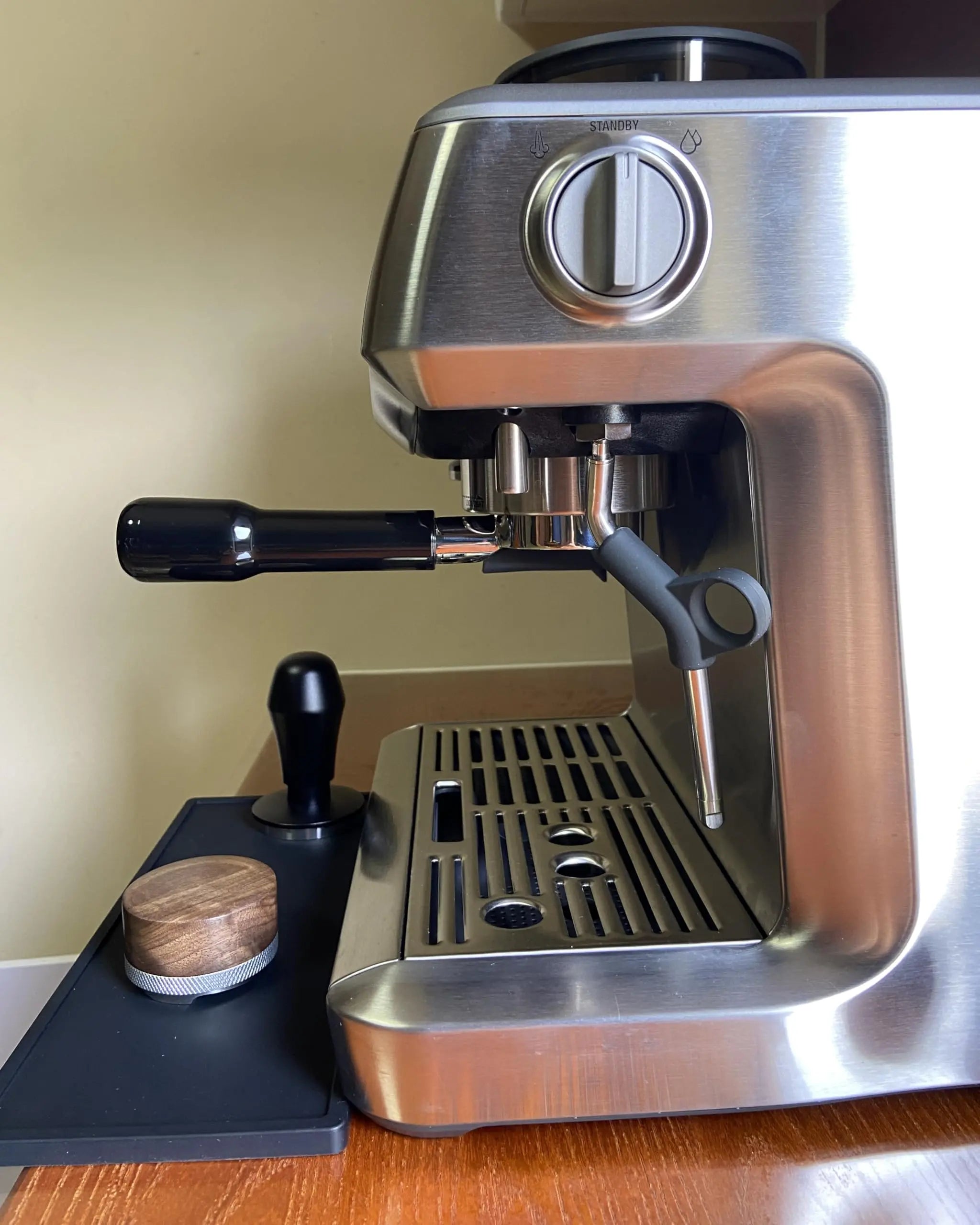 58mm Bottomless Portafilter Compatible with E61 Grouphead Flair 58, ECM, Rocket Espresso Machine Stainless Steel Naked Portafilter with Filter Basket Handle-Wooden, Rosewooden - Crema Peaks Coffee