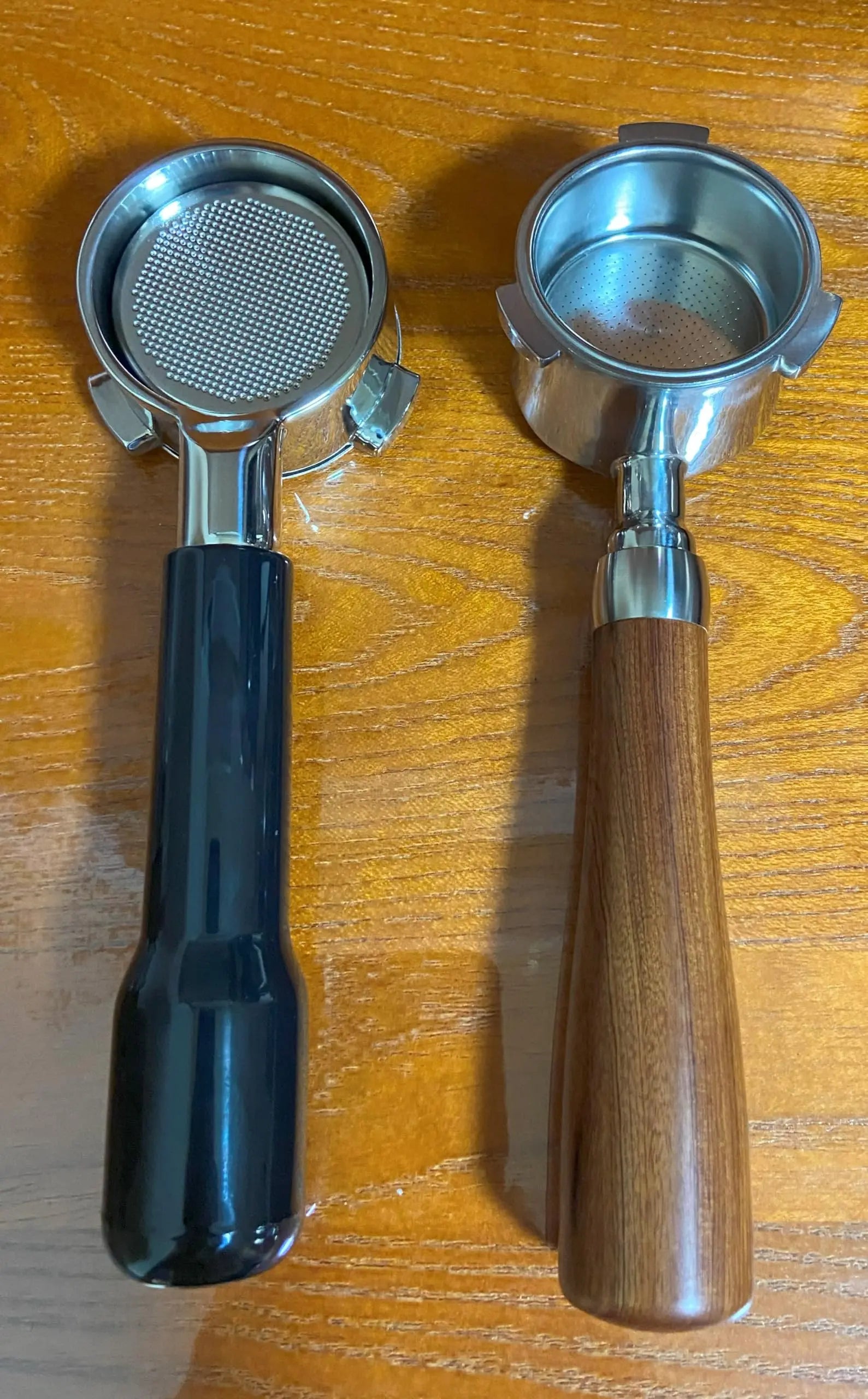 58mm Bottomless Portafilter Compatible with E61 Grouphead Flair 58, ECM, Rocket Espresso Machine Stainless Steel Naked Portafilter with Filter Basket Handle-Wooden, Rosewooden - Crema Peaks Coffee