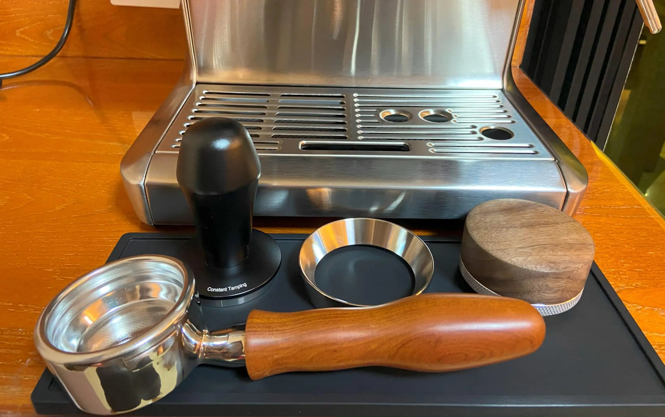 58mm Bottomless Portafilter Compatible with E61 Grouphead Flair 58, ECM, Rocket Espresso Machine Stainless Steel Naked Portafilter with Filter Basket Handle-Wooden, Rosewooden - Crema Peaks Coffee