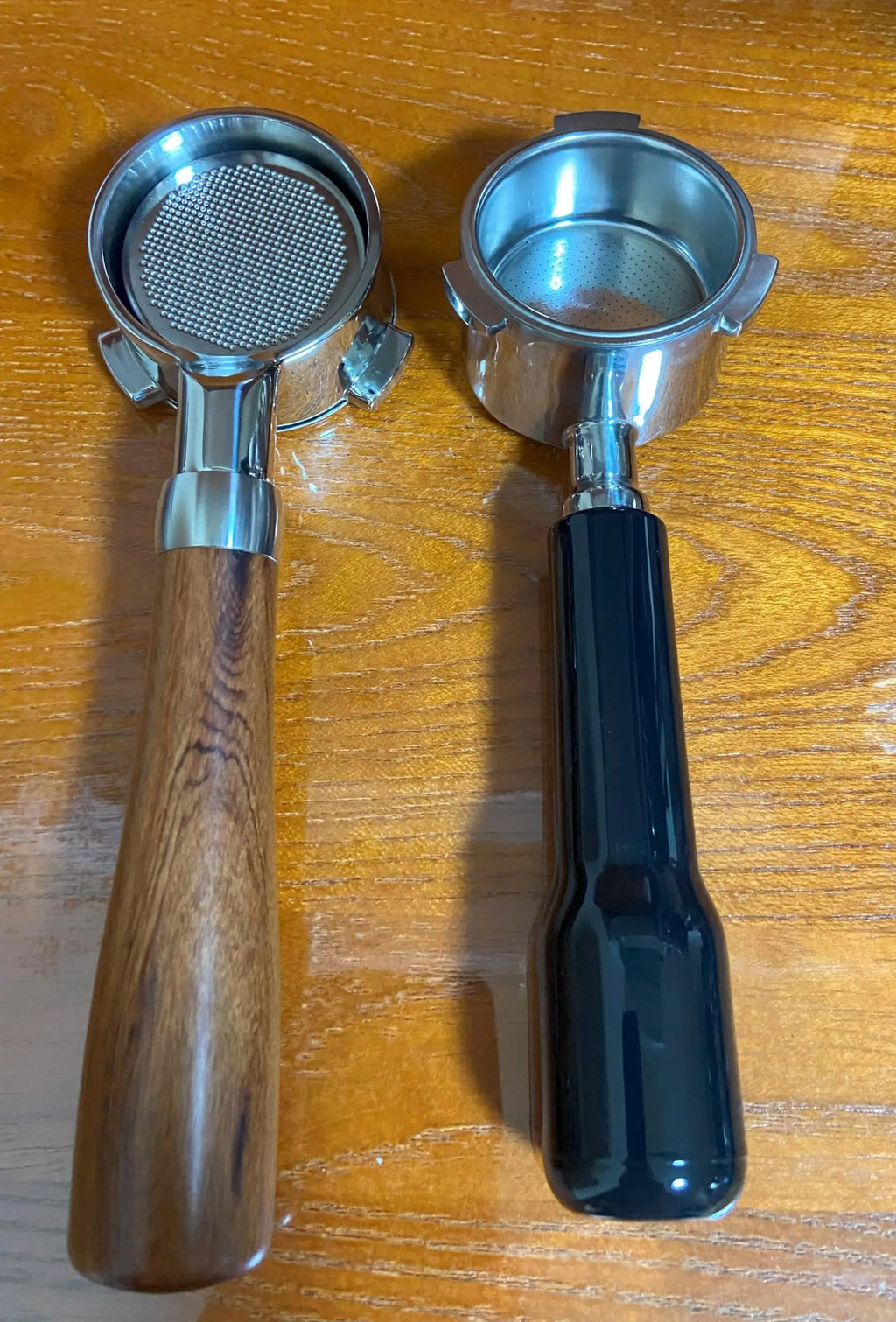 58mm Bottomless Portafilter Compatible with E61 Grouphead Flair 58, ECM, Rocket Espresso Machine Stainless Steel Naked Portafilter with Filter Basket Handle-Wooden, Rosewooden - Crema Peaks Coffee
